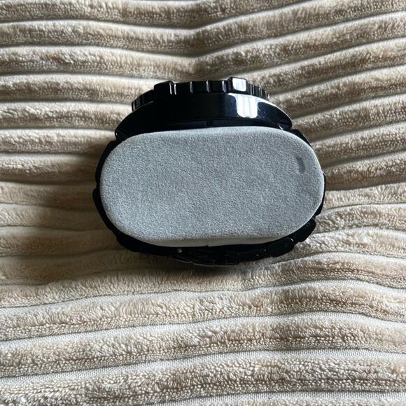 Nixon Star Wars Black Watch with Glossy Finish - Picture 3 of 4